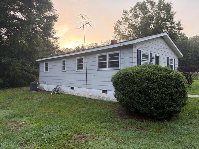 Building Photo - 150 Alston Pruitt Rd
