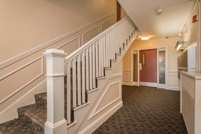 Photo - 136 Highland Ave Unit 21