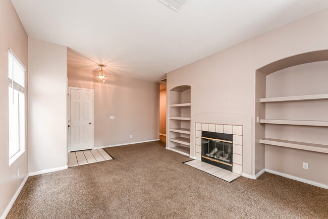 Photo - 1070 Warm Canyon Way