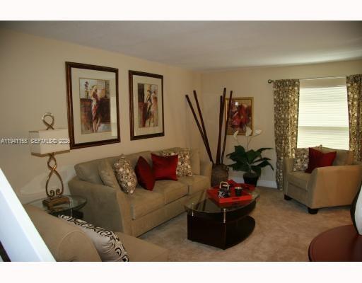 Photo - 603 SW 1st Ct Unit 603