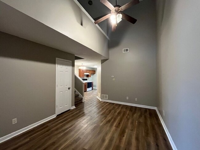 Photo - Renovated 3 Bedroom 3 Bath Townhome for Rent!