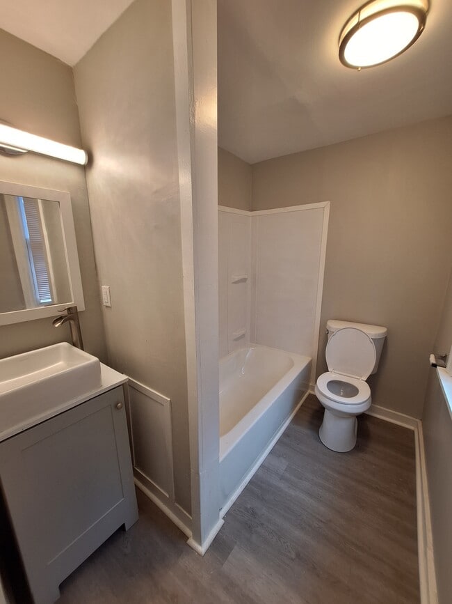 Photo - 307 S Park St