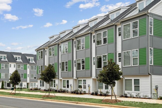 Photo - 6134 Wilora Lake Rd Townhome
