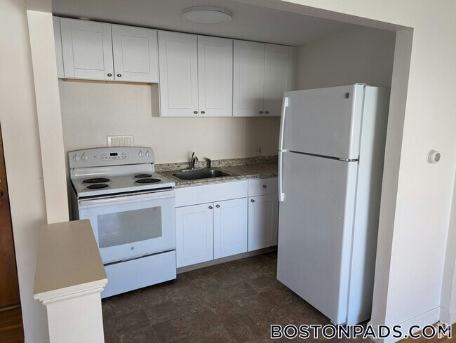 Building Photo - 189 W Wyoming Ave Rental
