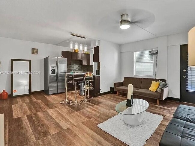 Photo - 1545 Euclid Ave Unit 3H