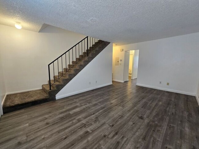 Photo - 3-Bedroom, 2.5-Bath Tri-Level Townhome Near UNR & Downtown Reno