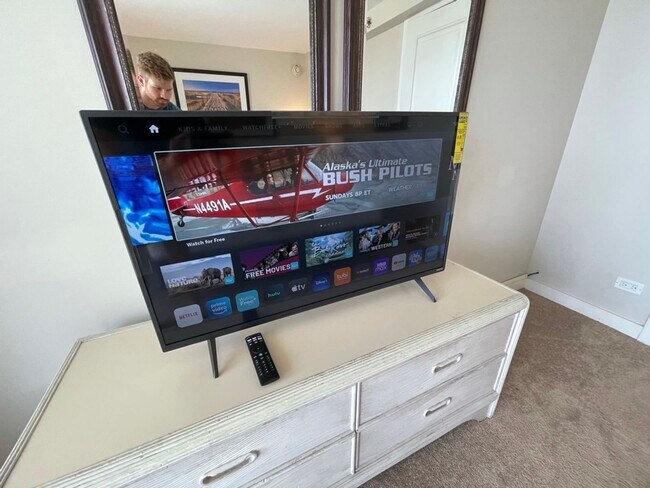 Photo - Furnished 1 Bedroom Island Colony Great Amenities!