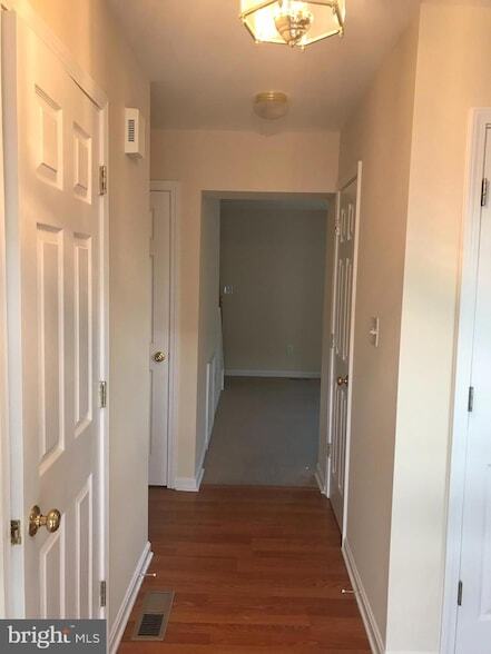 Photo - 1169 Commercial Ct