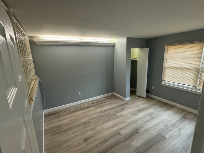 Photo - 3405 Glen Ave