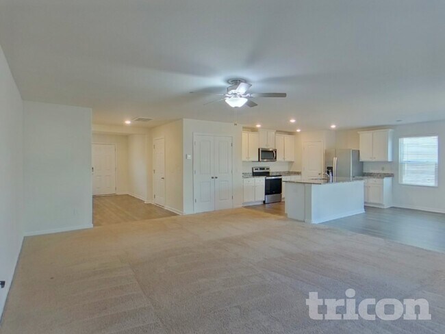 Photo - 6015 Mason Tucker Dr