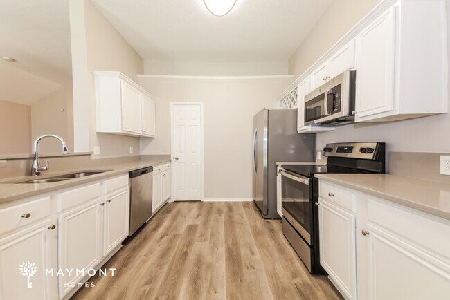 Photo - 1724 Green Terrace Dr