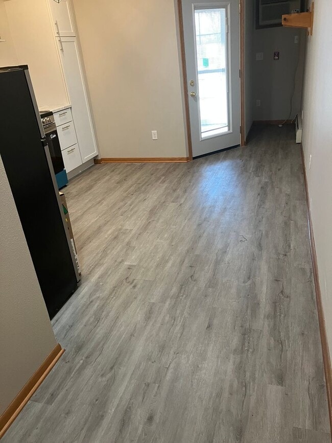 Photo - Fairmeadows Village