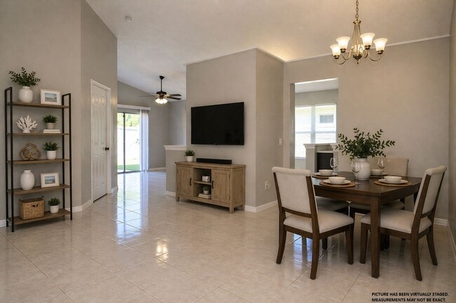 Photo - Single Family Home in Southeast Orlando