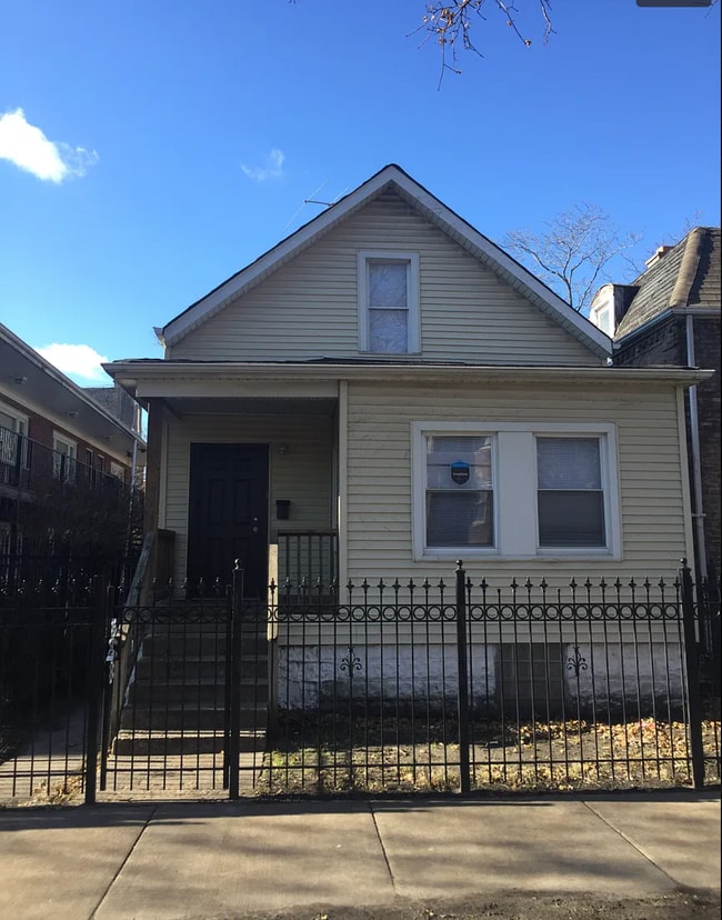 Building Photo - 7944 S Dobson Ave Rental