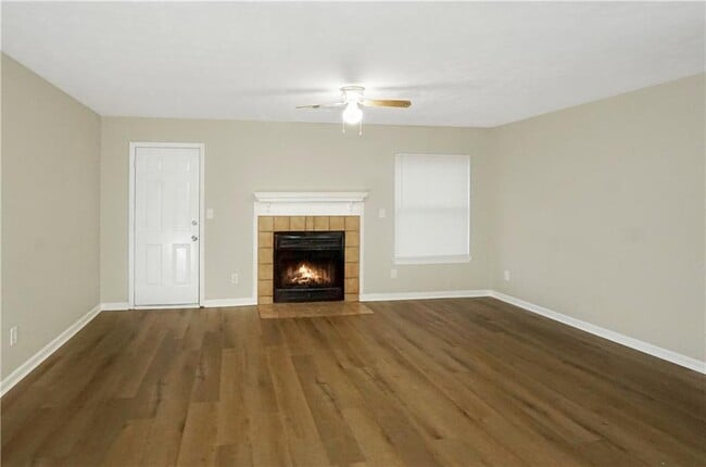Photo - 5847 Trent Walk Dr