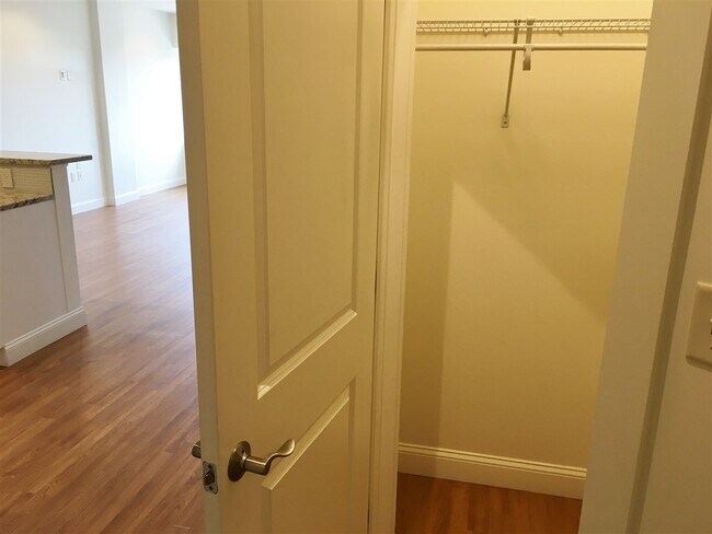 Photo - 875 Elm St Unit 417