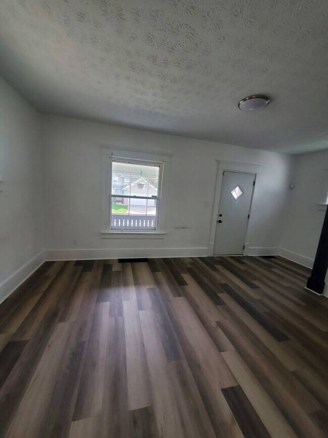 Photo - Charming 4-Bedroom Property in Prime Location