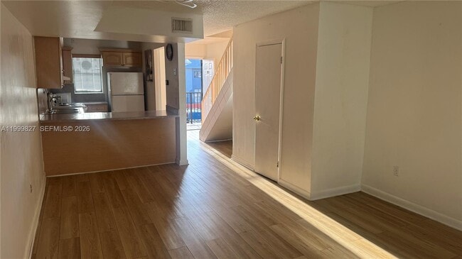 Photo - 2319 W 60th St Unit D203