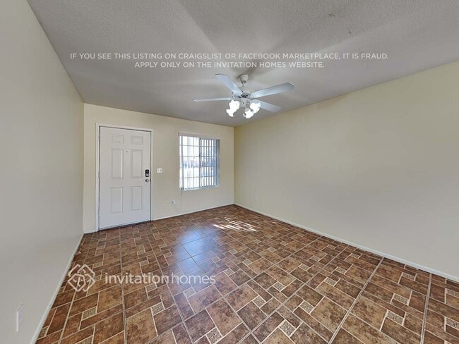 Photo - 8008 W Mescal St
