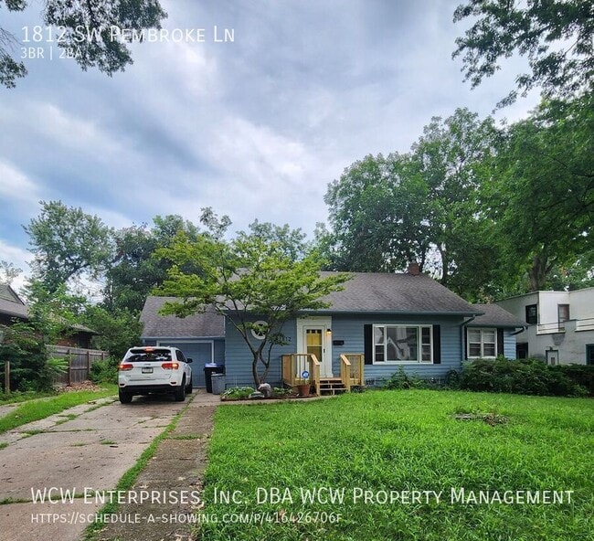 Building Photo - 1812 SW Pembroke Ln