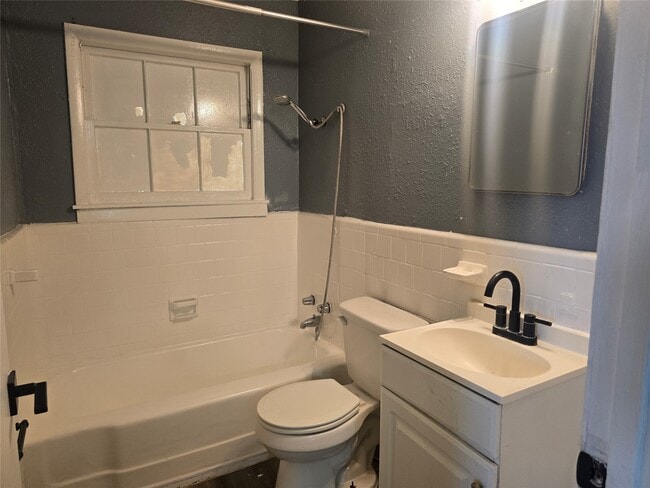 Photo - 5105 Timothy St Unit 4