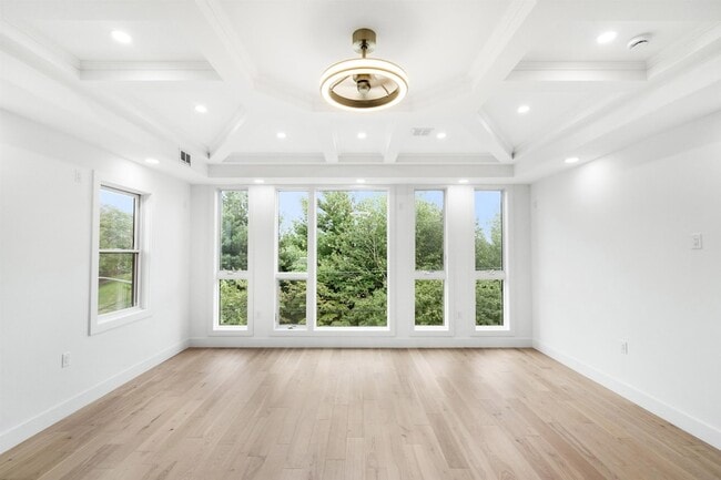 Photo - 125 Collard St