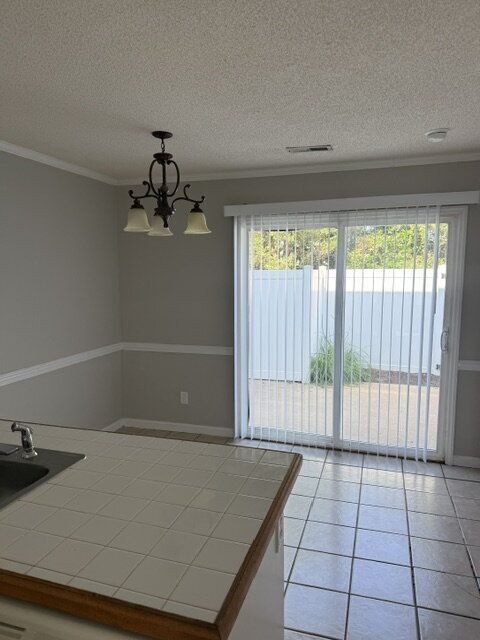 3930 Sterling Pointe Dr