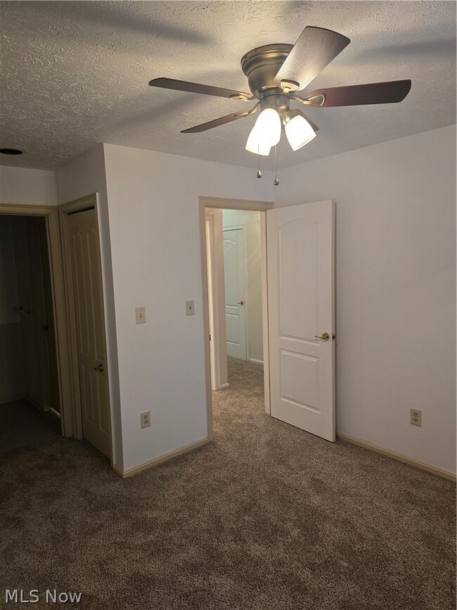 Photo - 355 Village Pointe Dr