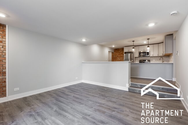 Photo - 1214 N La Salle Dr Unit F5