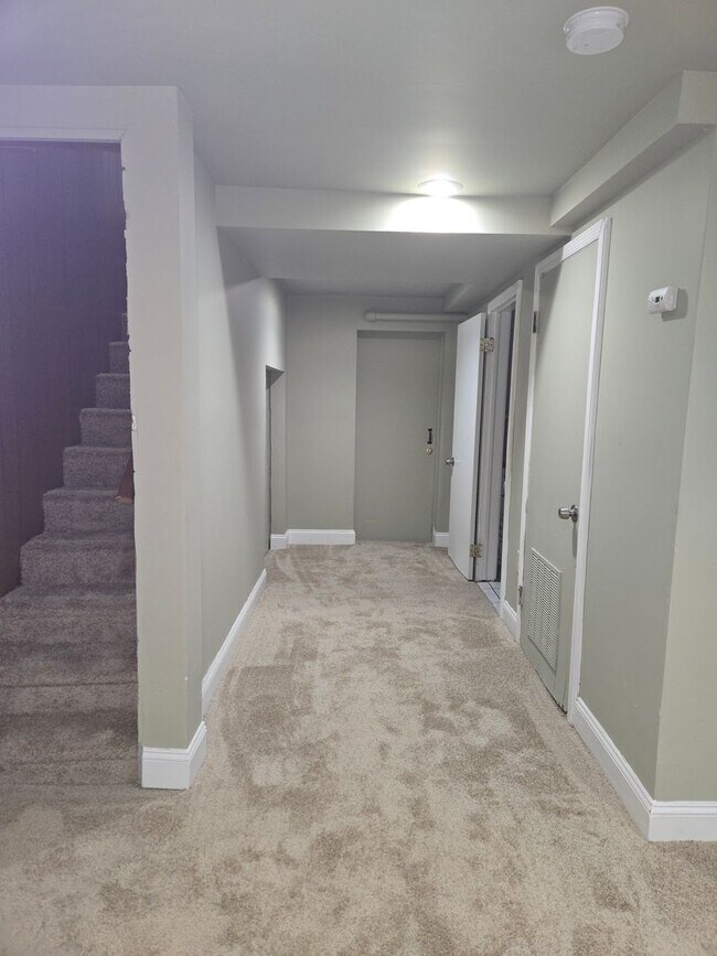 Photo - 103 S Madison St Unit 103-1