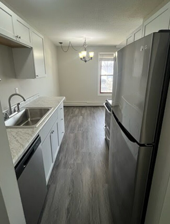 Photo - 1 Bedroom Recent Renovation in Hopkins Unit 926-8