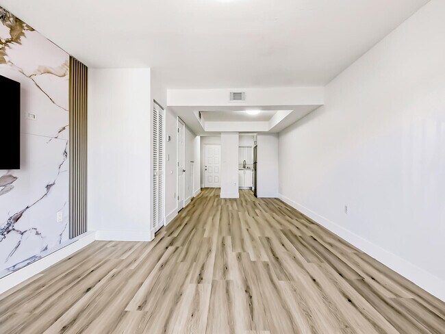 Photo - 2925 W 80th St Unit 208