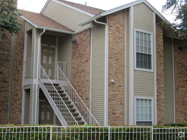 Building Photo - BEST KEPT SECRET IN LAKE HIGHLANDS! Rental