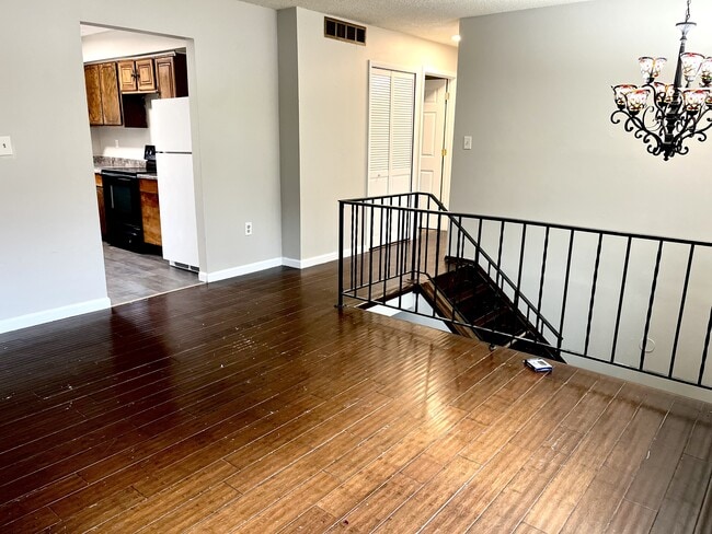 Photo - 6390 Firethorn Ave