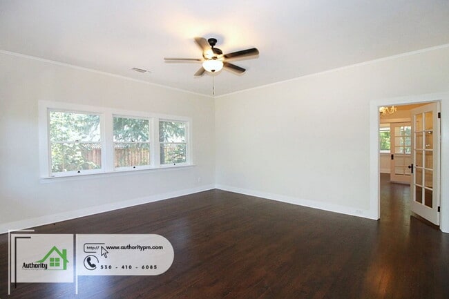 Photo - 1428 Chestnut St