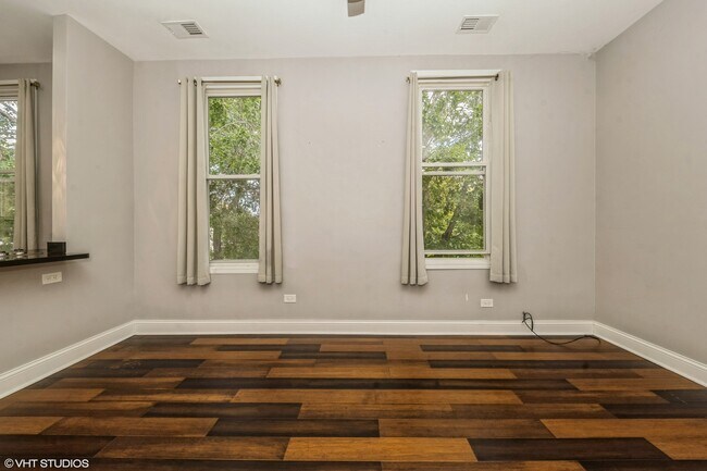 Photo - 2734 W 18th St Unidad 2R