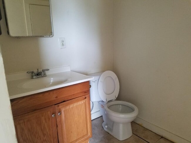 Photo - 110 Emlenton St