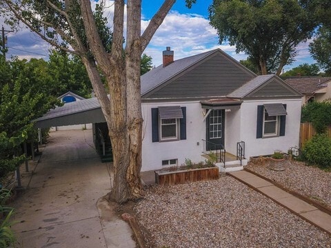Photo - 1015 W Routt Ave