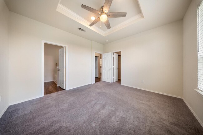 Photo - 25631 Bottlebrush Sedge St