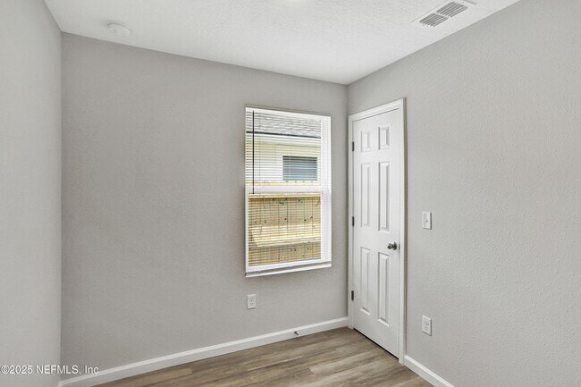 Photo - 729 Pippin St Casa