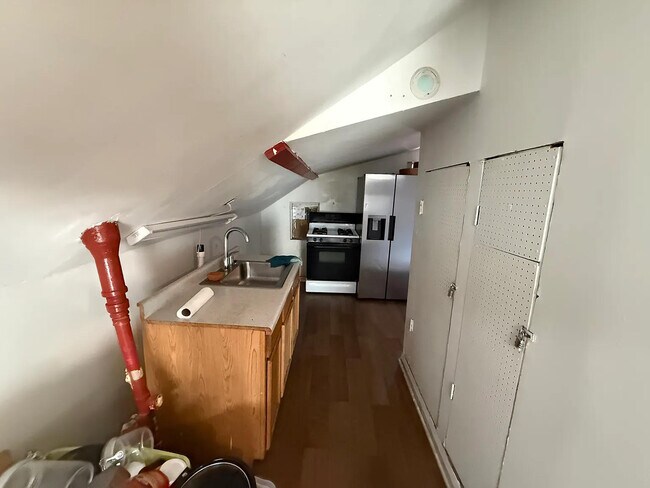 Photo - 1228 N Cleaver St Unit 3R