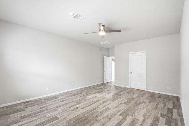 Building Photo - 16203 Centennial Light Dr