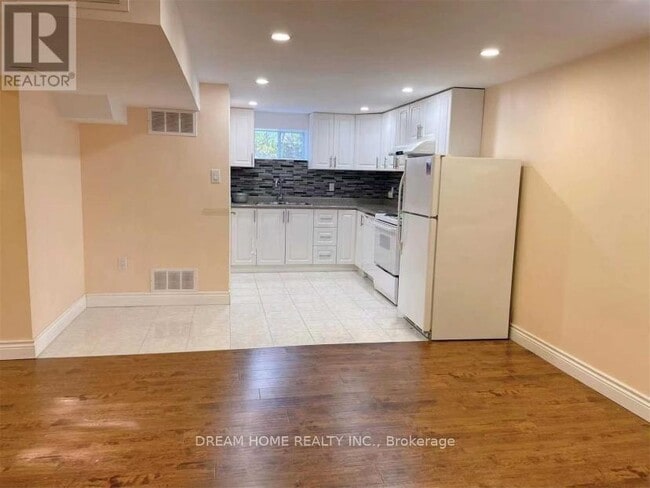 Photo - 31 Sancrest Dr