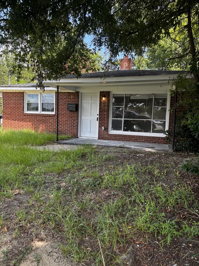 Photo - 1127 Olivia Ln