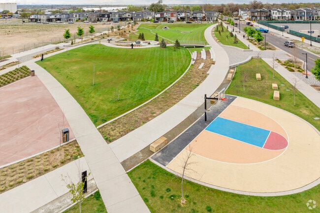 Basketball Court - The Rowhomes at Greyhound Park