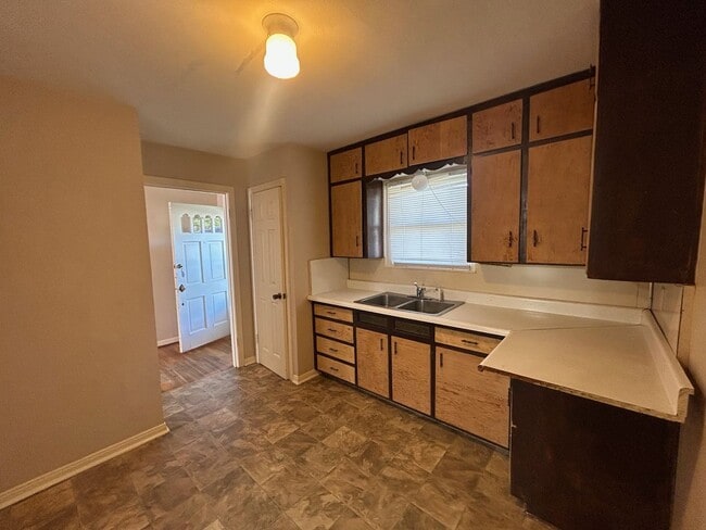 Photo - Perfect Size South Waco Home