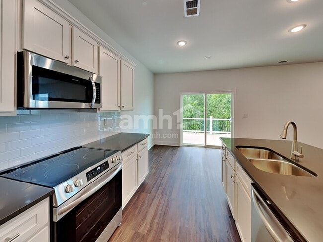 Photo - 163 Pecan Dr