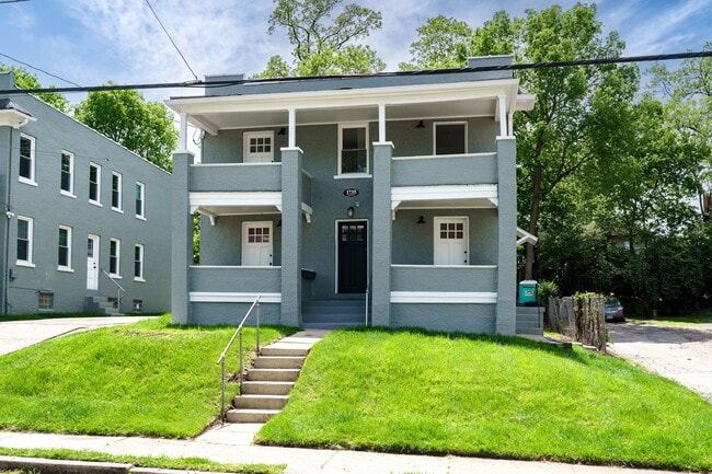 Photo - 1735 Lincoln Ave Unit #4