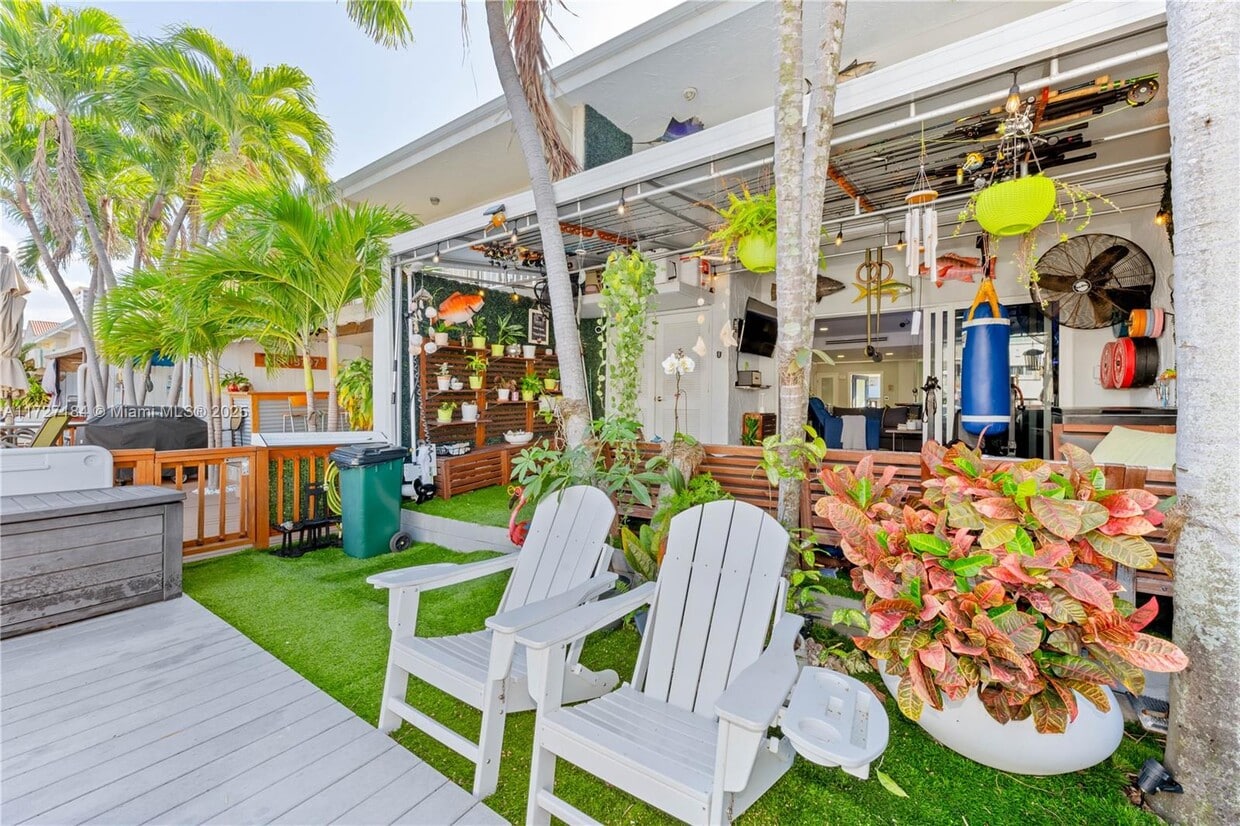 Photo - 3793 NE 170th St (North Miami Beach, FL)