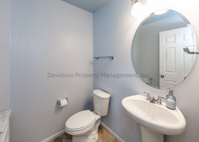 Photo - 7724 Canyon Oak Dr